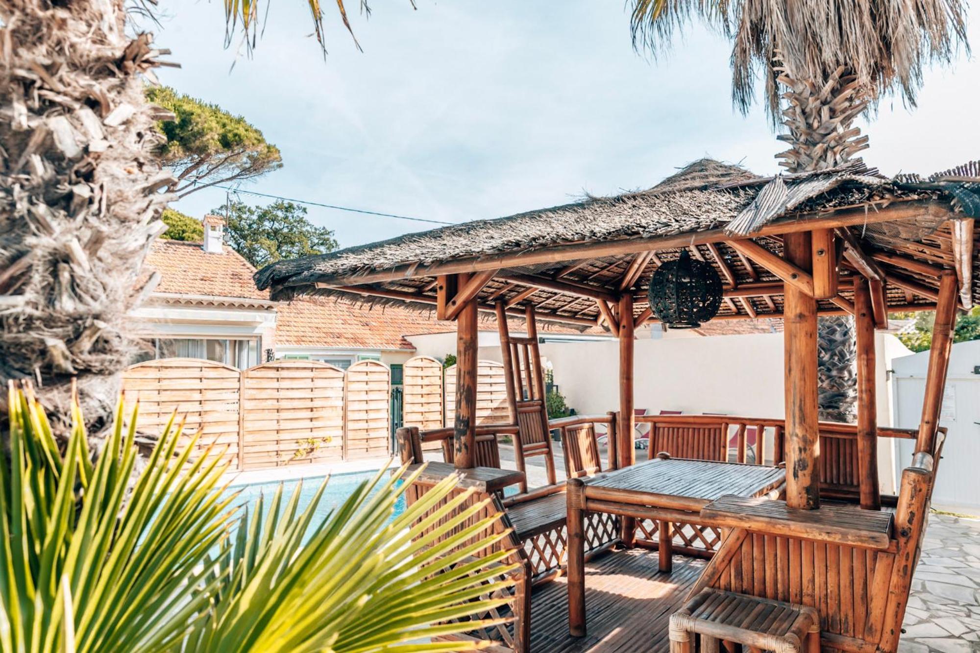 Reve D'Azur, 2 Chambres, Maison Julia En Bord De Mer A La Nartelle, Piscine Partagee, Parking & Terrasse Bbq, Wifi Et Draps Inclus Plage A Pied Сент-Максим Экстерьер фото