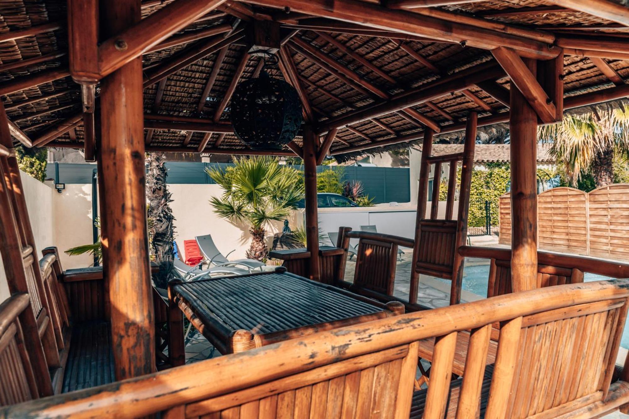 Reve D'Azur, 2 Chambres, Maison Julia En Bord De Mer A La Nartelle, Piscine Partagee, Parking & Terrasse Bbq, Wifi Et Draps Inclus Plage A Pied Сент-Максим Экстерьер фото