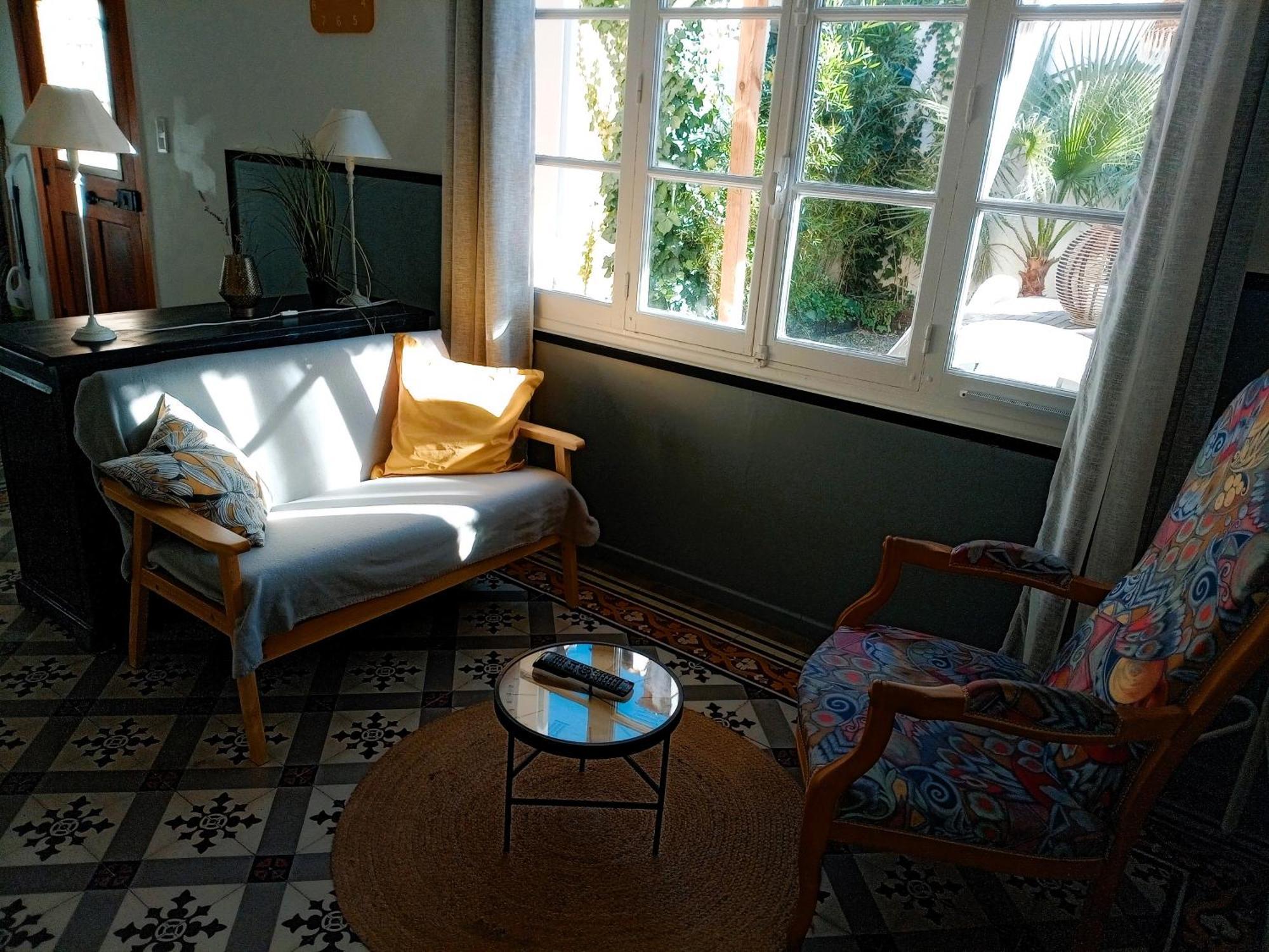 Reve D'Azur, 2 Chambres, Maison Julia En Bord De Mer A La Nartelle, Piscine Partagee, Parking & Terrasse Bbq, Wifi Et Draps Inclus Plage A Pied Сент-Максим Экстерьер фото